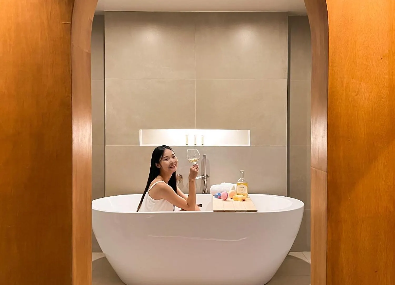 Lyrical Hotel Busan Yeongdo 0*,  South Korea