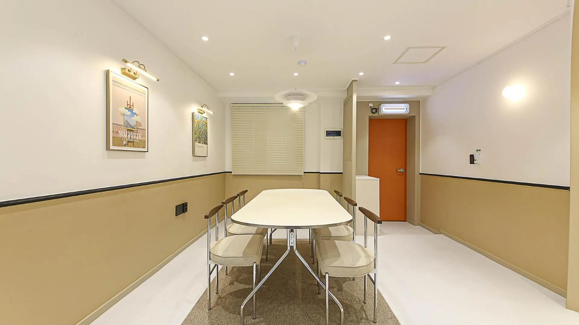 Lyrical Hotel Busan Yeongdo 0*,